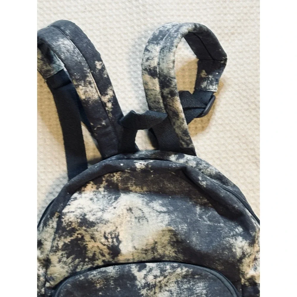 Roxy Backpack - Book Bag - Day Pack Tie-Dyed Multiple Zipper Pockets Blue Gray